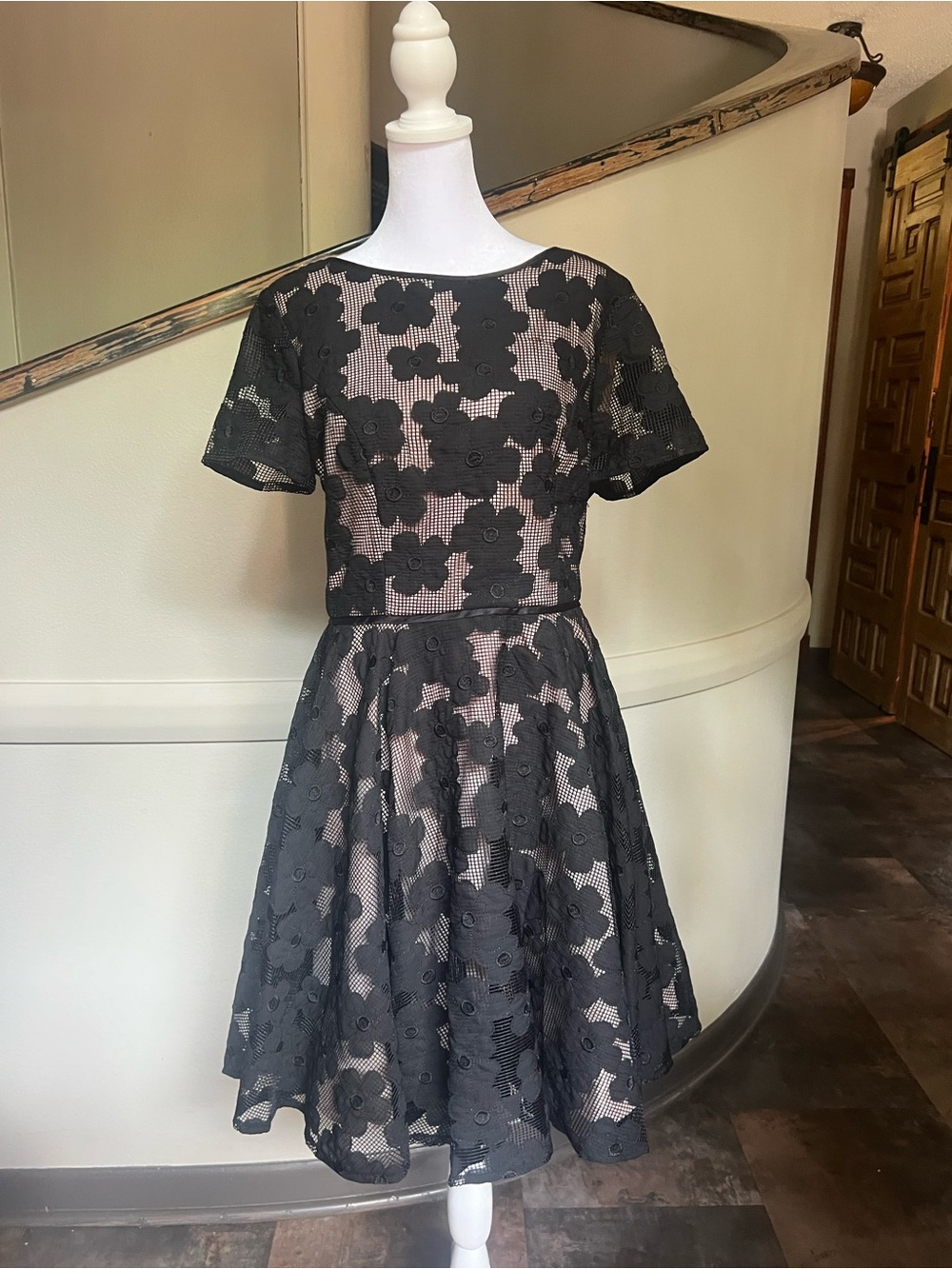 NWT Focus by Shani Black Floral Lace Fit & Flare Dress Size 10